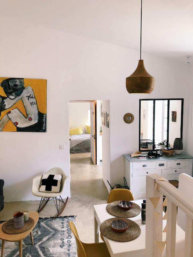 Nuits Etoilees Lourmarin Apartment Exterior foto